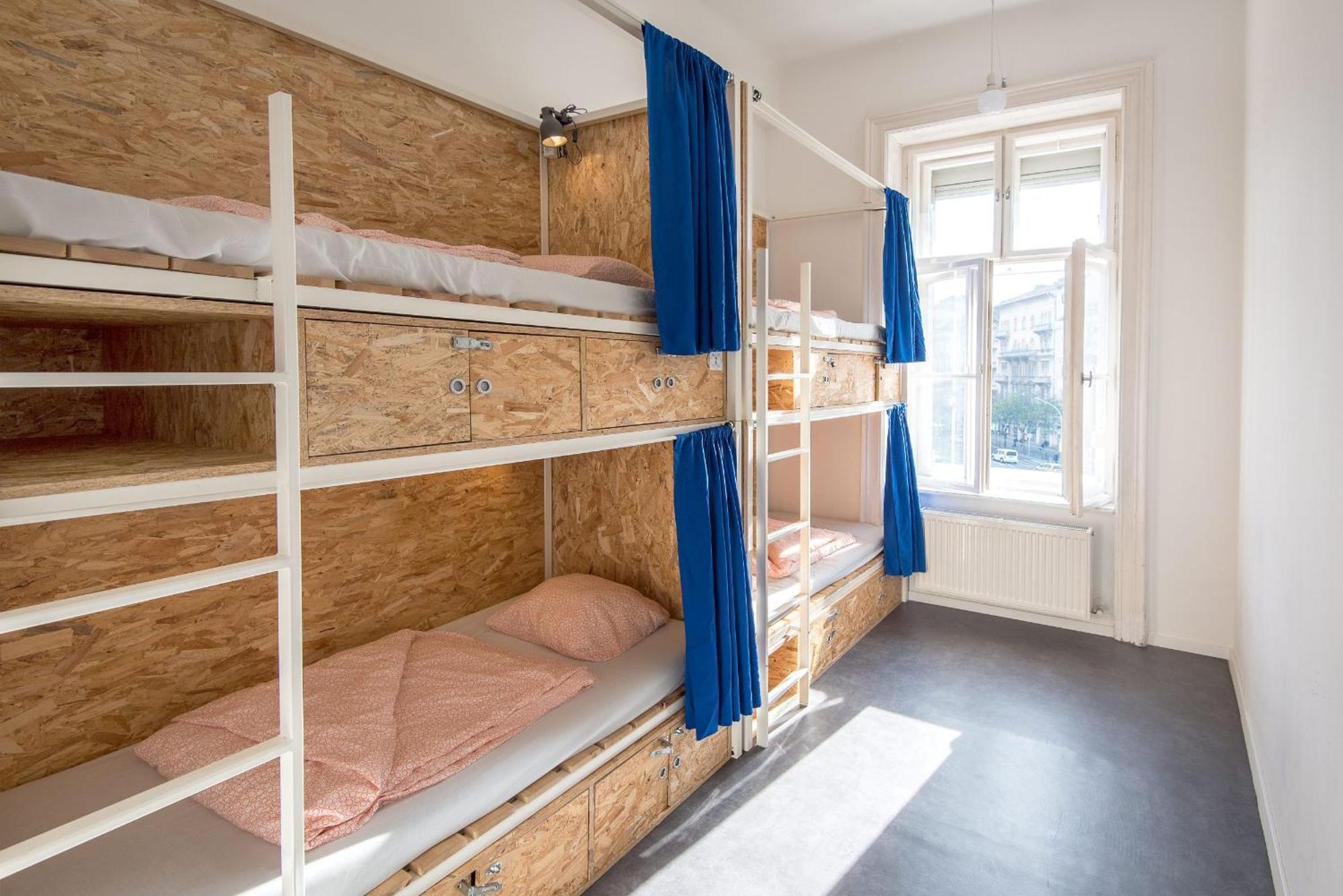 Avenue Hostel